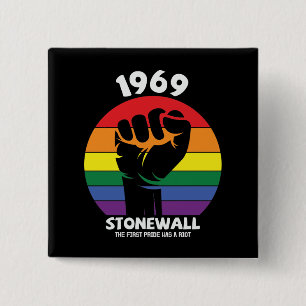 Stonewall Riot Remfamement Gay pride Knapp
