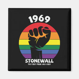 Stonewall Riot Remfamement Gay pride Magnet