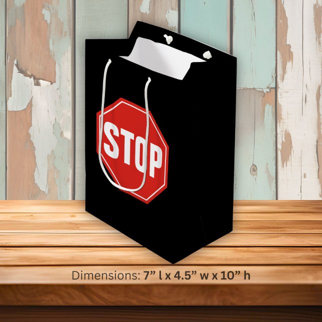 STOP Skylt (Skapare uppladdad)