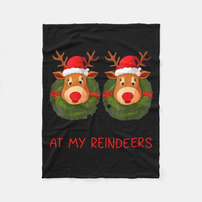Stop Staring At My Reindeers Funny Christmas Adult Fleecefilt (Framsidan)