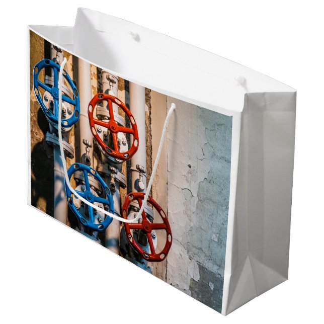 Stopcock in the Schiffbau, Zürich (Framsidan Vinklad)