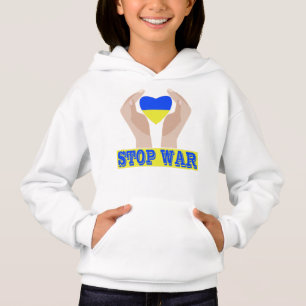 Stoppa krig Ukrainsk flagga hjärta i händer T Shirt
