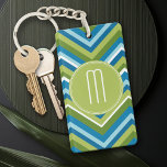 Stor Bright Chevron Mönster med Anpassningsbar Mon<br><div class="desc">En färgstark design med chevoner och zigg zags. Lägg till monogram eller ditt namn för att anpassa det här ungdomliga utseendet. Om du behöver justera teckningen klickar du på knappen Anpassa för att göra ändringar.</div>