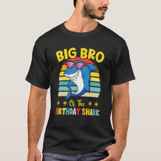 Stor Bror Till Haj Födelsedag Familj Födelsedag Li T Shirt