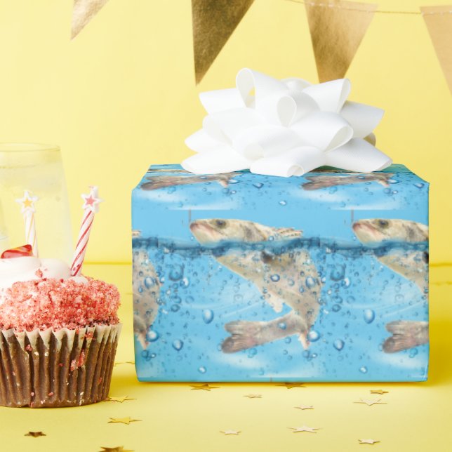stor fisk i vatten presentpapper (Födelsedagsfest)