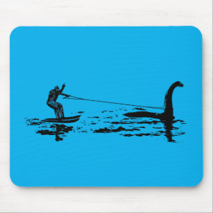Stor fot och Nessie Musmatta