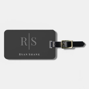 Stor Grått Monogram & White Namn Info, Mörk Grått Bagagebricka