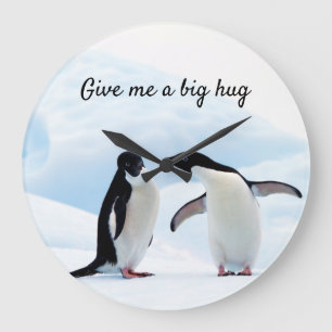 Stor hug Penguin på isfoto med text Klocka