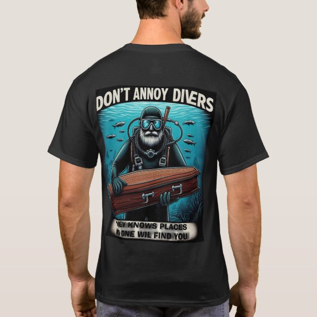 stör inte dykare t shirt (Baksida)