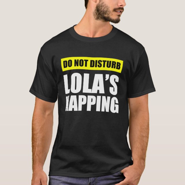 Stör inte Lolas näsverk T Shirt (Framsida)
