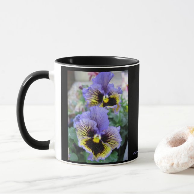 Stor lila pensé-storlek mugg 3,3 dl (Med munk)