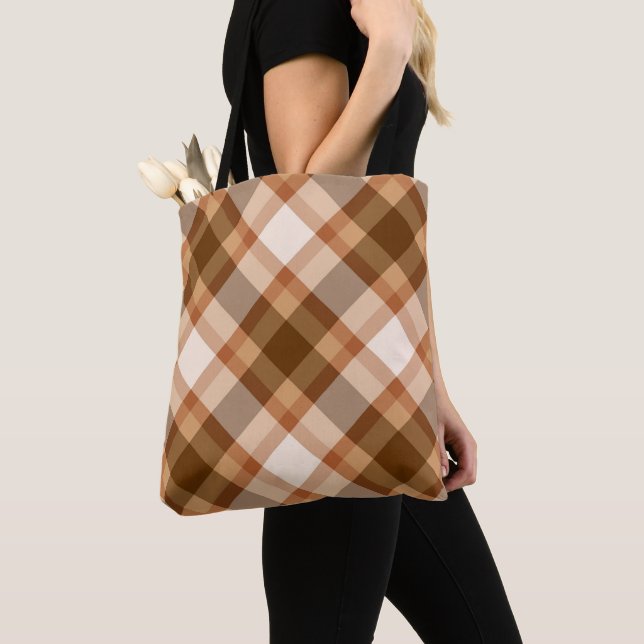 Stor modern rutig, brun, beige, koppar och tan  tygkasse (Närbild)