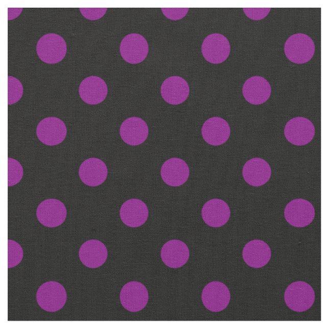 Stor polka dots - lilor på svart tyg (Närbild)