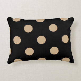 Stor polka dots - solbränna på svart prydnadskudde