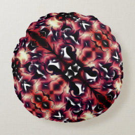 Stor spegling av lätt skulpterad, på vitt rund kudde