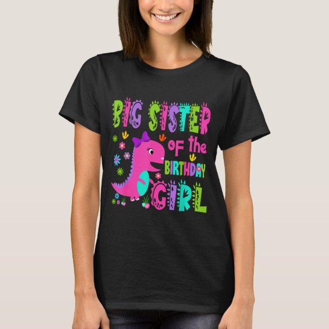 Stor syster till födelsedagsflickan saurus rex t shirt (Framsida)