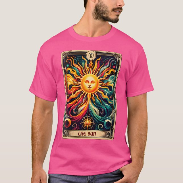 Stora Arkanan Tarotkort Solen T Shirt (Framsida)