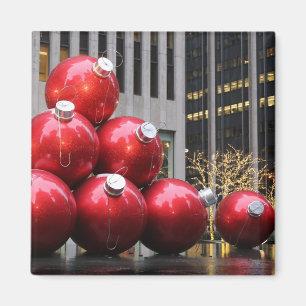 Stora julprydnader i Boll i NYC Magnet