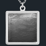 Stora kratrar på planeten Mercury Silverpläterat Halsband<br><div class="desc">Stora skapare på planeten Mercury har med regioner att göra.</div>
