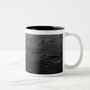 Stora kratrar på planeten Mercury Två-Tonad Mugg