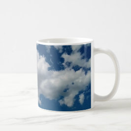 Stora, långa moln kaffemugg