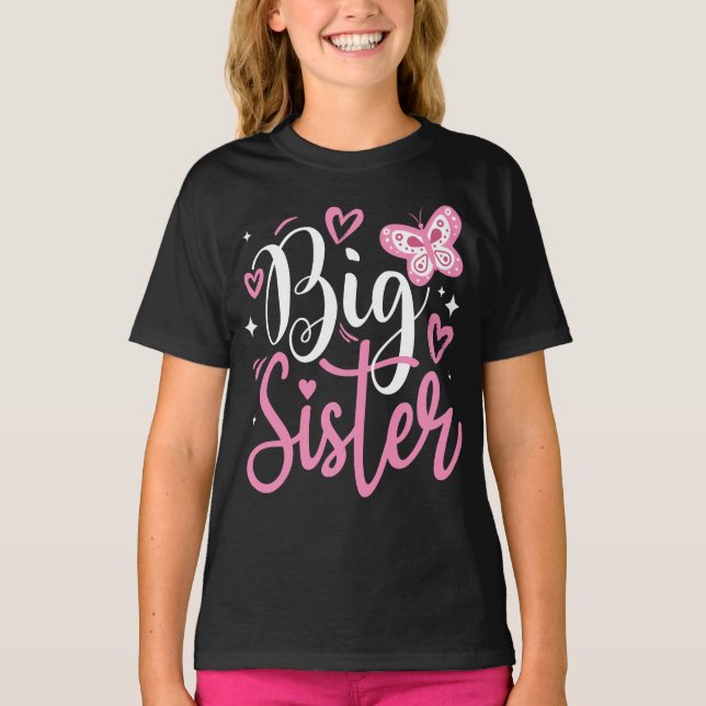 Storasyster Beforderad till Storasyster Tillkännag T Shirt (Framsida)
