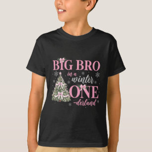 Storbror i en vinter-Onederland Födelsedagsflicka T Shirt
