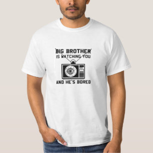 Storebrodern är den borrade vanliga tee shirt