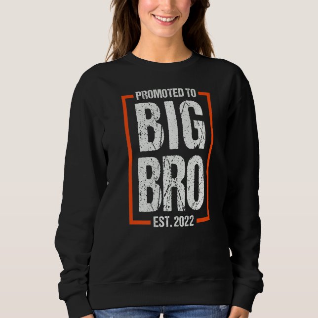 Storebror 2022 Big Bro snart till Bi T Shirt (Framsida)
