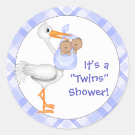 Stork & Twin Boys (mörkens skal) Baby Shower Runt Klistermärke