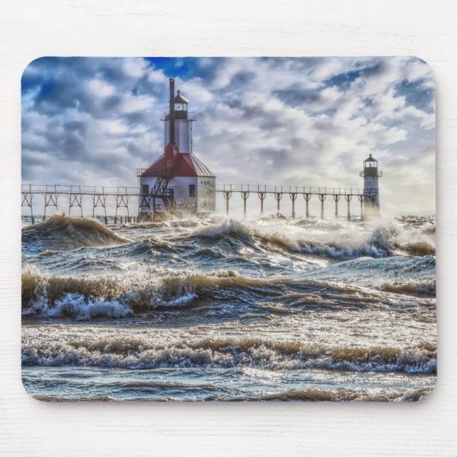 Storm at St Joseph Lighthouse Musmatta (Framsidan)