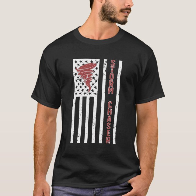 Storm Chaser American Flagga Storm Chasing Tornado T Shirt (Framsida)