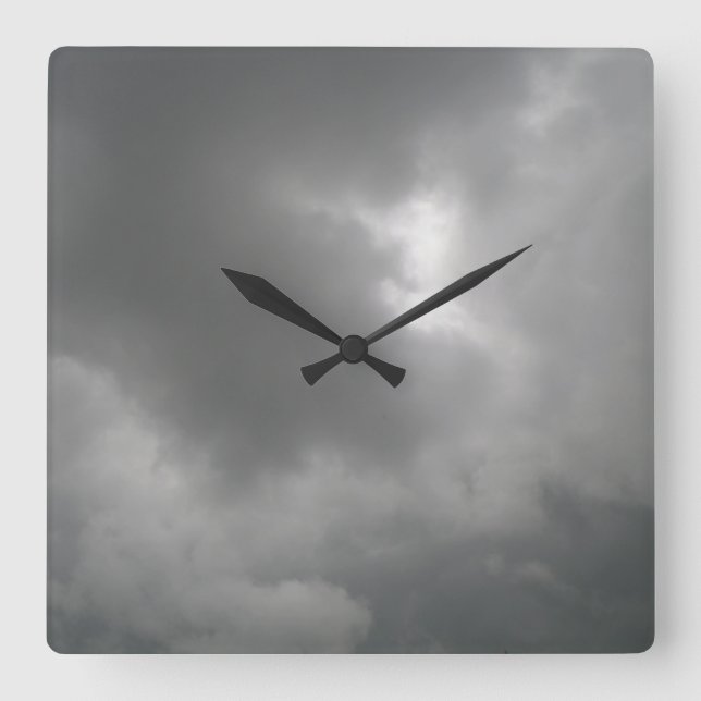 Storm Clouds Wall Clock Fyrkantig Klocka (Framsida)