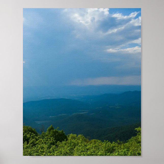 Storm Light Over the Blue Ridge Poster (Framsidan)