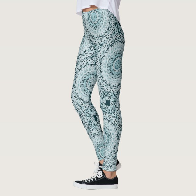 Stormig Blå och Grå Mandala Mönster Leggings (Vänster)