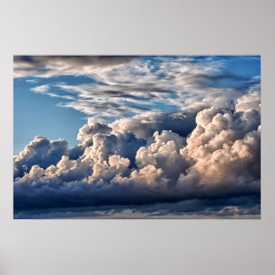 Stormig molnig italiensk himmel - nästan poster