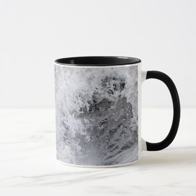 Stormig våg som bryter mugg (Höger)