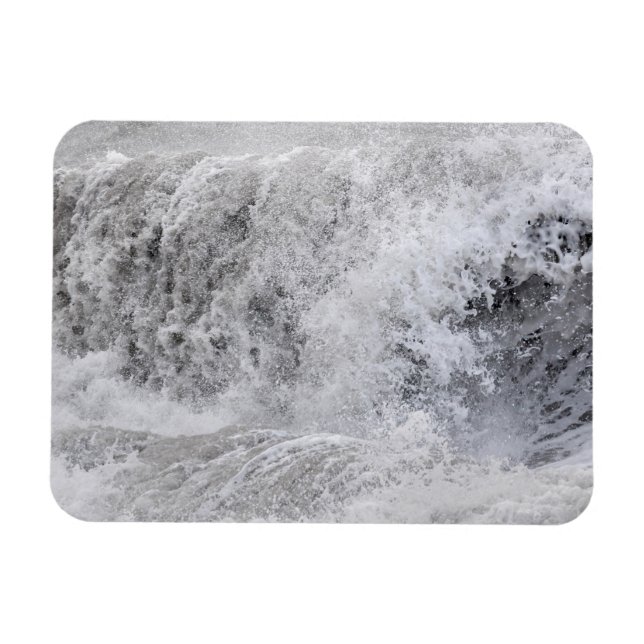 Stormig våg som kraschar magnet (Horisontell)