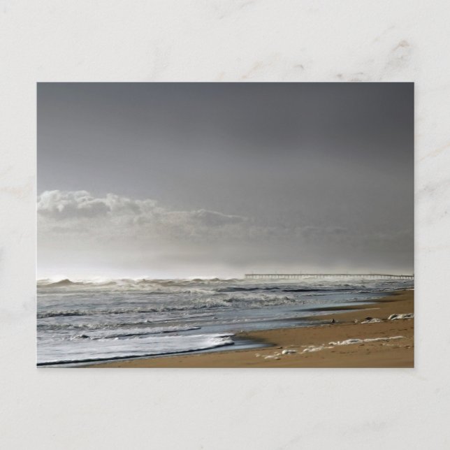 Storming Sea, Distant Pier Vykort (Framsida)