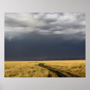 Stormmoln och väg tvärs över glasögonslättor poster