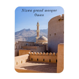 Stormoskén och minareten i Nizwa-Oman Magnet