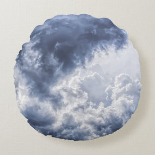 Stormy clouds pelare rund kudde
