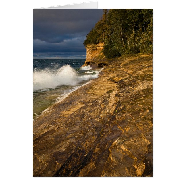 Stormy Weather CrashVågar Hälsningskort (Framsidan)