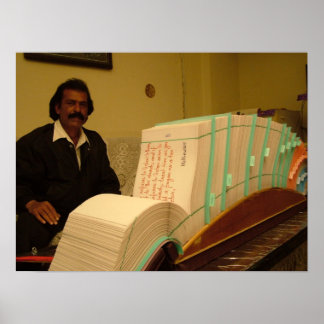 STÖRSTA SKRIVNA (NT) BIBELGA I VÄRLDEN POSTER