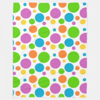 Stort pricker polka dotsullfilten