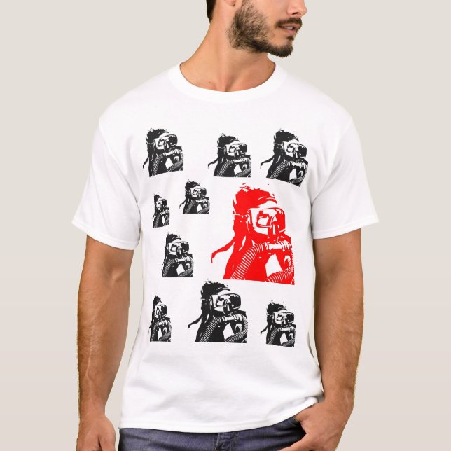 Stort rött tee (Framsida)