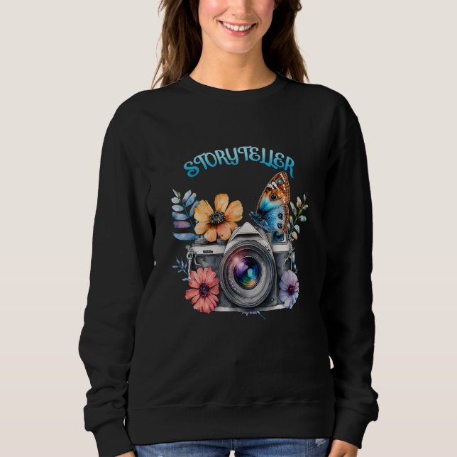 Storyteller Camera Photography Butterfly Photograp T Shirt (Framsida)