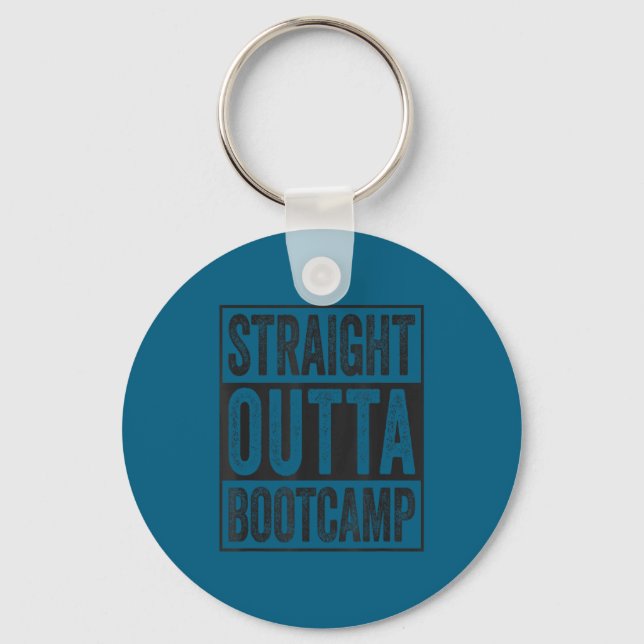 Straight outta bootcamp soldier basic training nyckelring (Framsida)