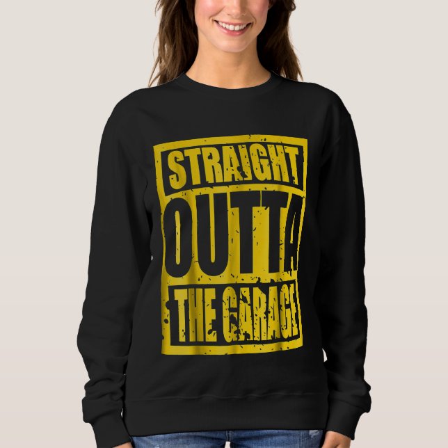 Straight Outta The Garage T Shirt (Framsida)