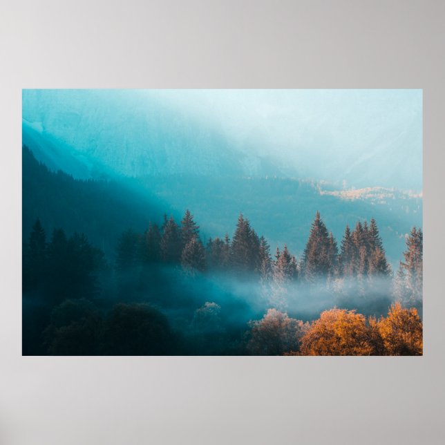 Strålande ljus över dimmig höstskog poster (Framsidan)